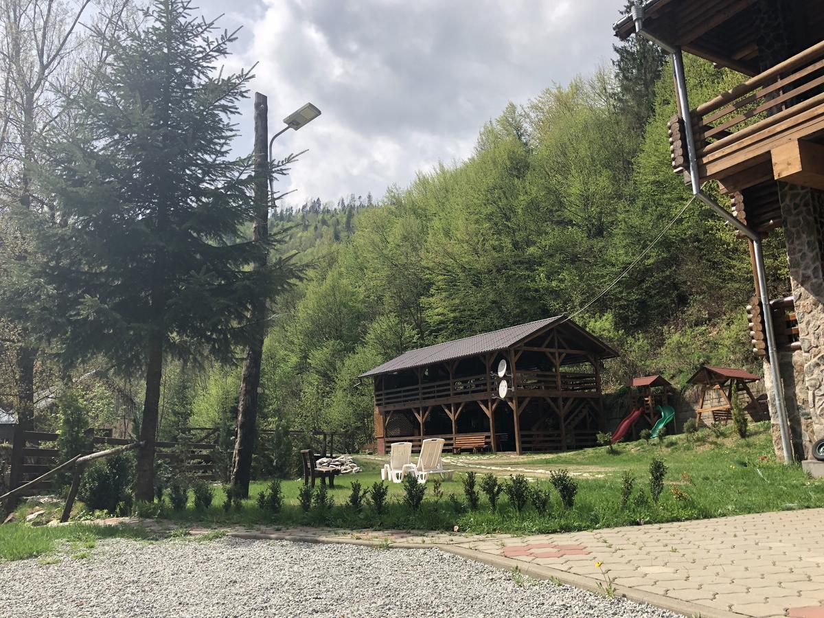 Cabana Bradul Rodna Exterior foto